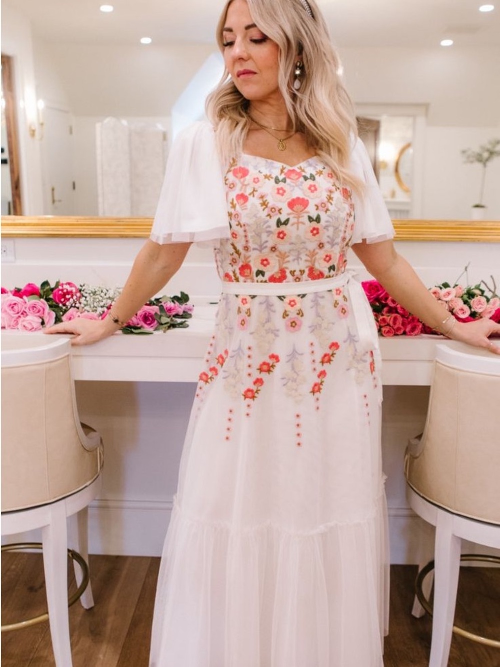 NWT Ivy City Co Floral Mesh Embroidered Maxi Dress - Picture 2 of 8